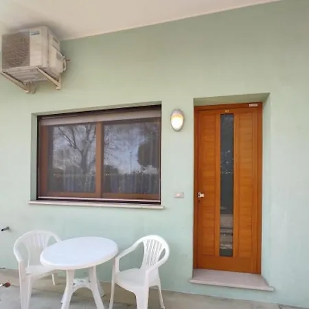 Lovely With Pool-beahost *