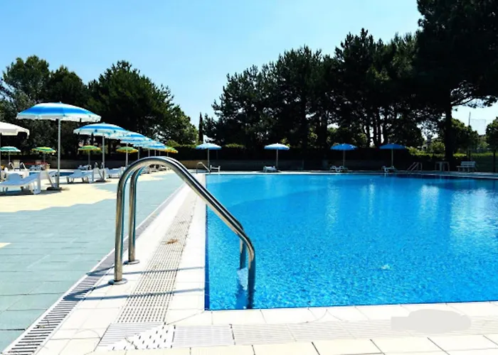 Lovely With Pool-beahost Apartamento Bibione