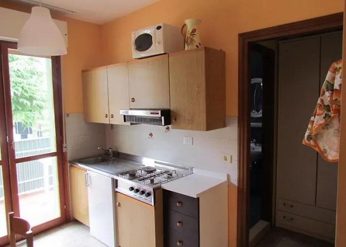 Lovely With Pool-beahost